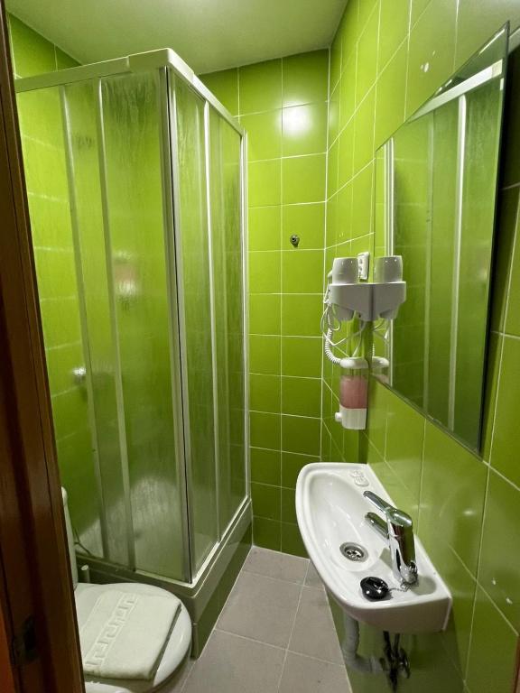 Un baño de Hostal Flat55Madrid