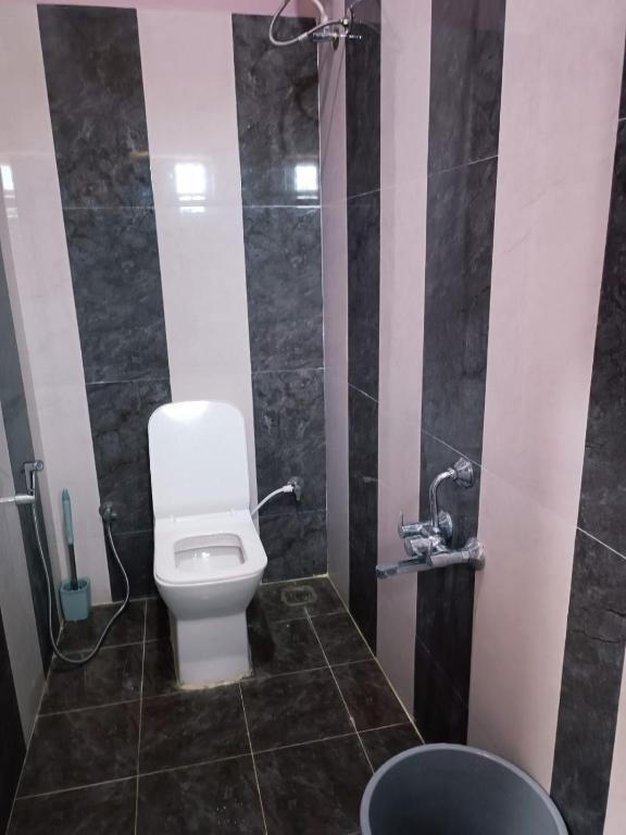 Alif Serviced (Hotel) Apartments - Triple Chambre Avec Balcon