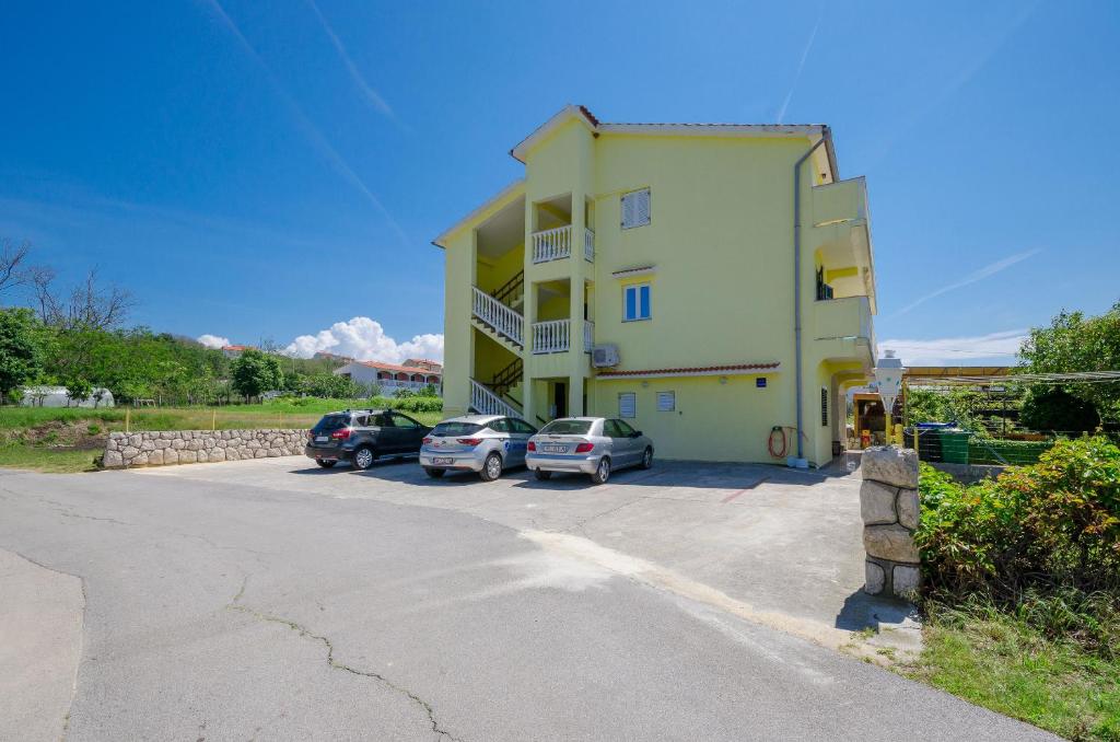 Budova, kde se apartmán nachází
