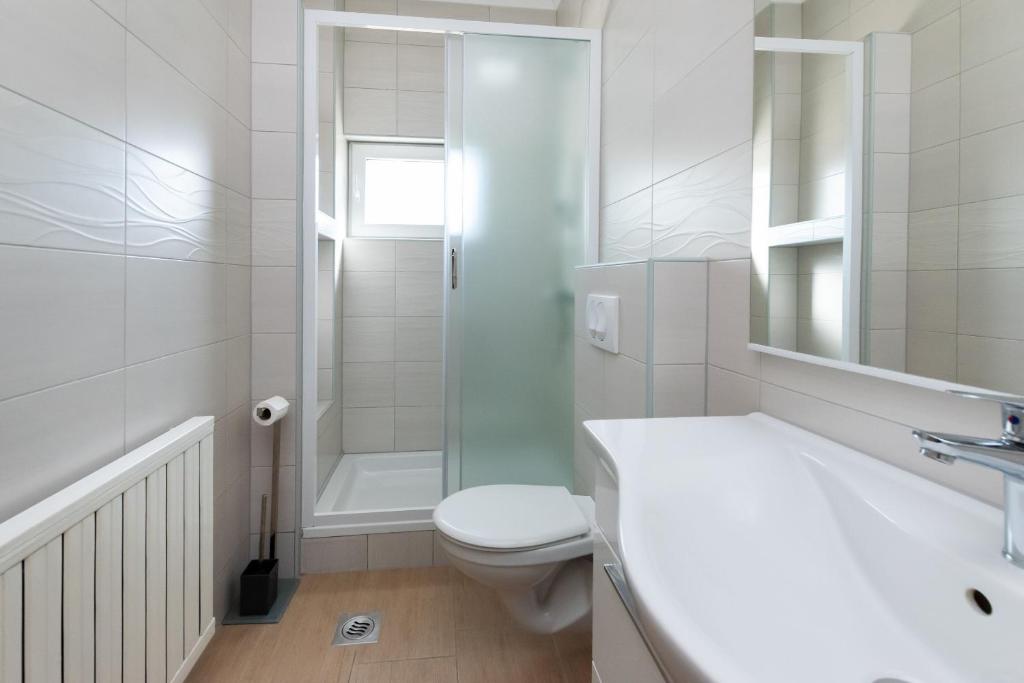 Koupelna v ubytování Apartments Ljubica J