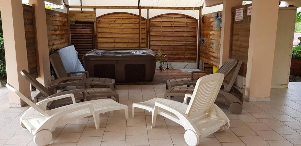 Fotografie z fotogalerie ubytování Le Ray Mundo F2 v destinaci Le Vauclin