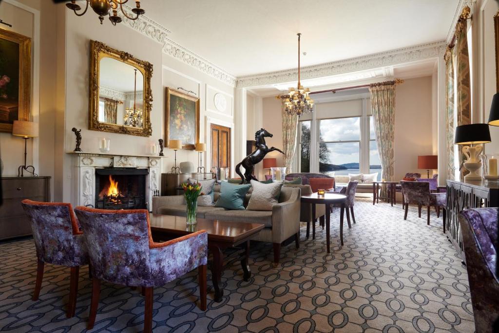 Storrs Hall Hotel on the shore of Lake Windermere - Resim 22