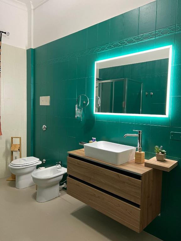 A bathroom at Gabry central apartment Palermo