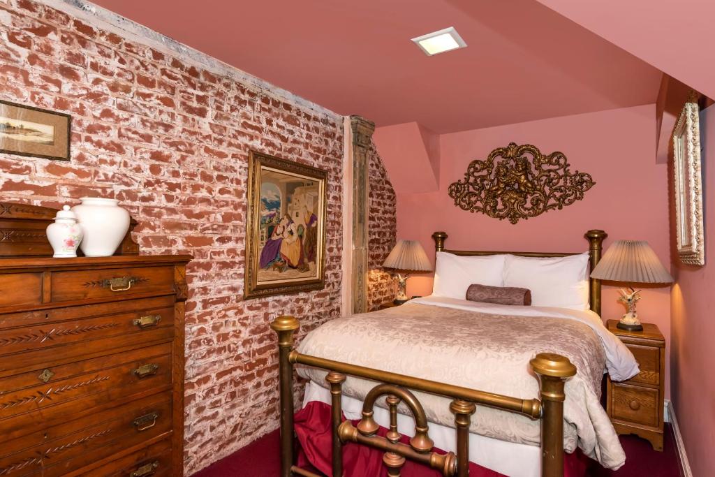 Chateau Tivoli Bed and Breakfast - Habitación Cuádruple Estándar