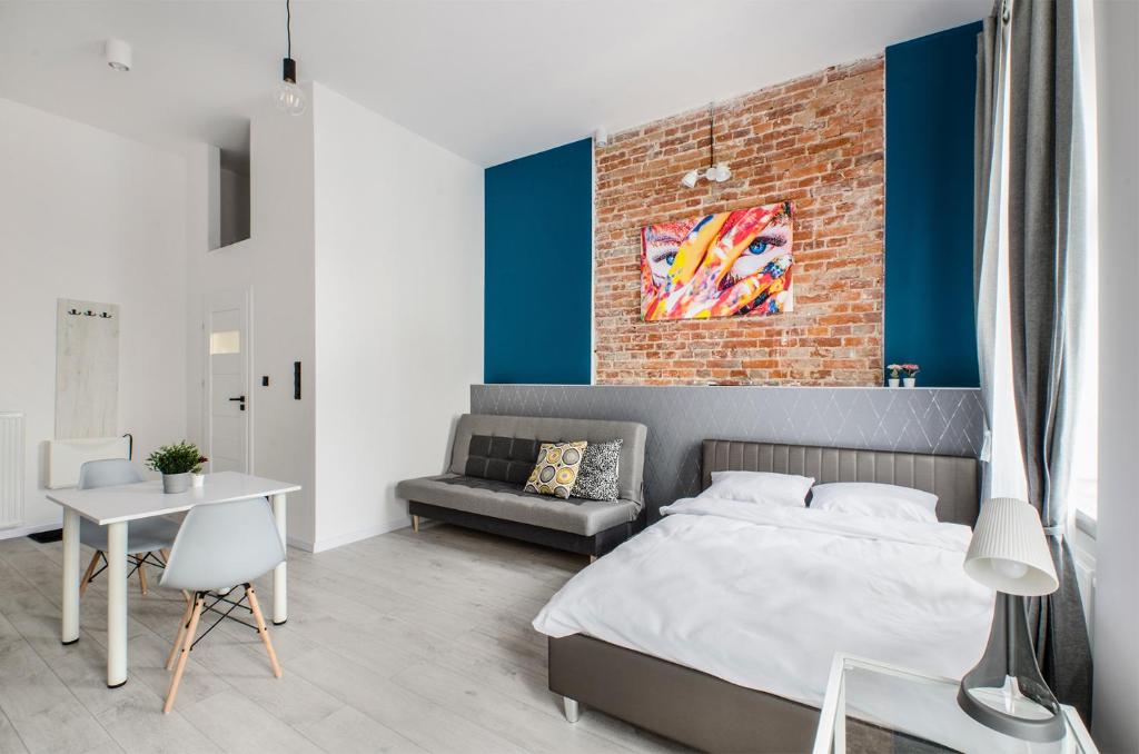 ApartHouse Center - Appartement Met Balkon