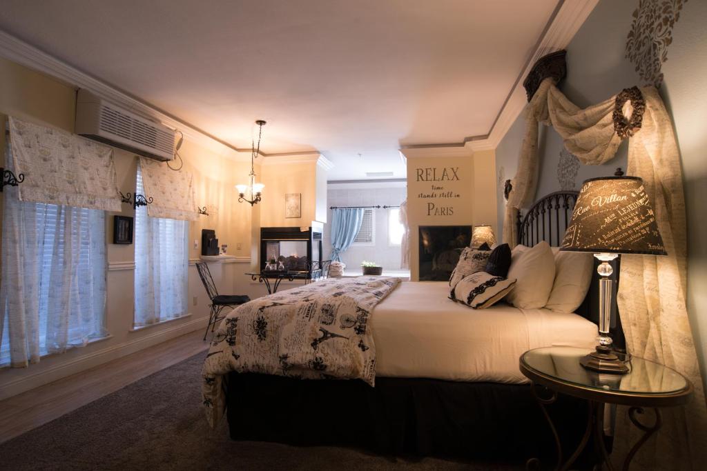 The Anniversary Inn - Boise - Chambre Double De Luxe Avec Balcon