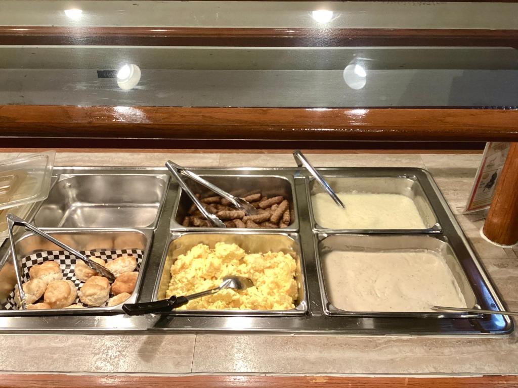 What Time Does Shoney's Close? Unlock Late-Night Eats!