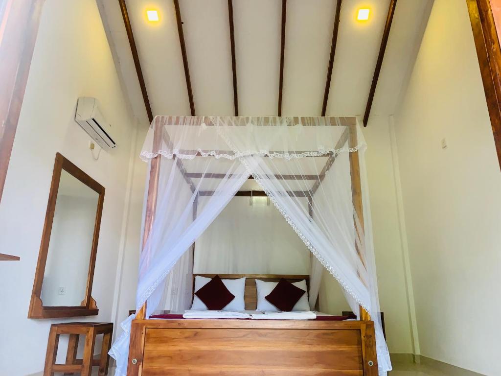 Sinhagiri Villa - 豪华双人房间与阳台