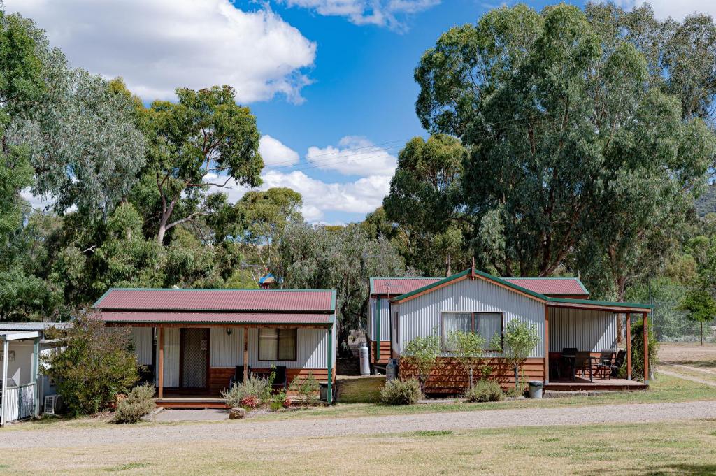 Mansfield Lakeside Caravan Park, Mansfield (updated prices 2024)