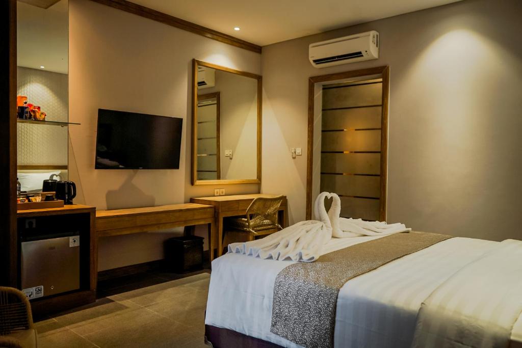 Tabebuya Resto & Resort - Deluxe Double Room