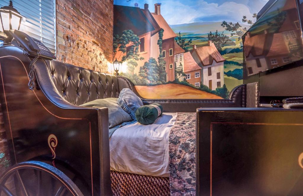 The Anniversary Inn - Fifth South - 
