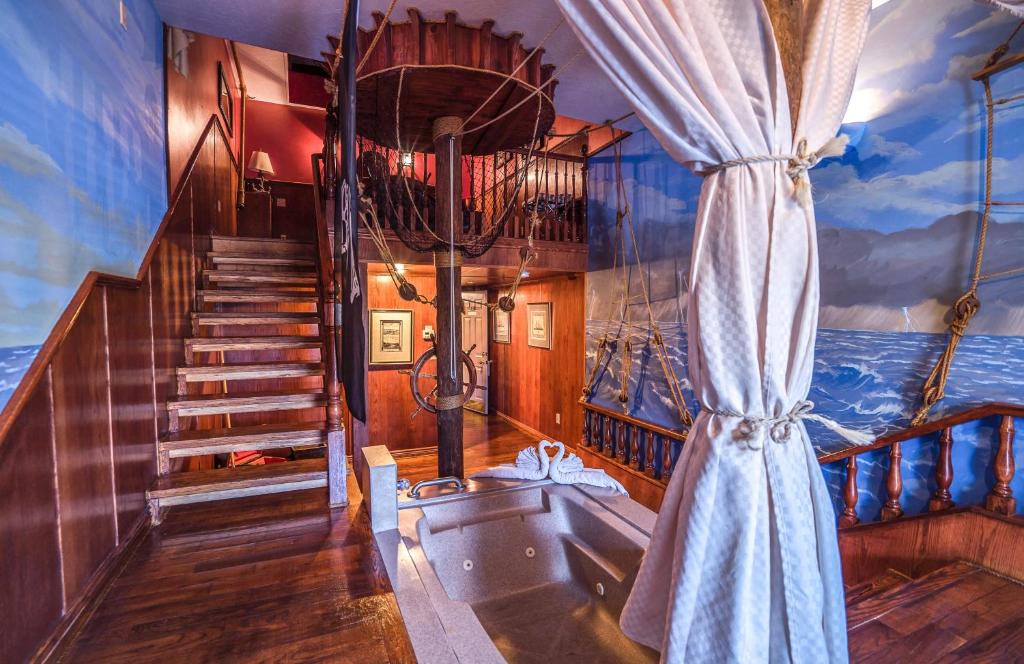 The Anniversary Inn - Fifth South - 