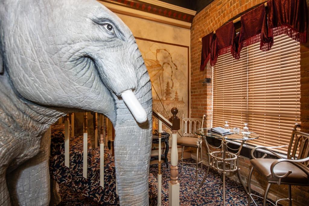 The Anniversary Inn - Fifth South - Double Room With Spa Bath