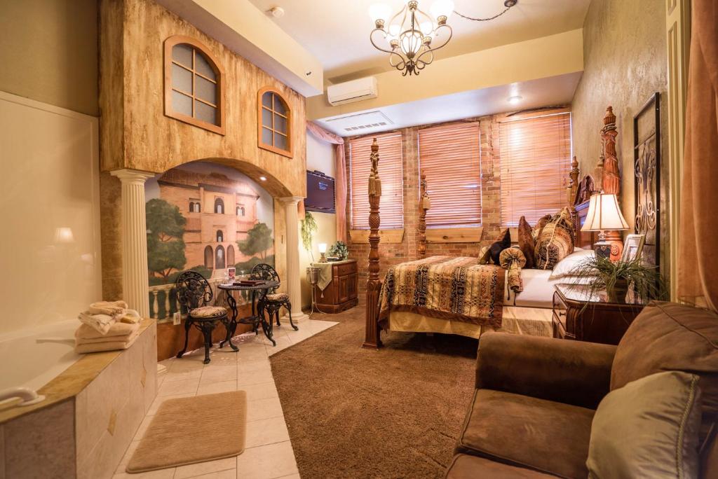The Anniversary Inn - Fifth South - 