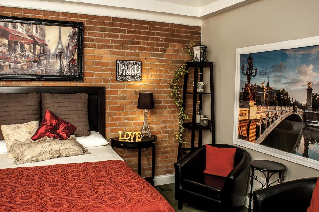 The Anniversary Inn - Fifth South - 