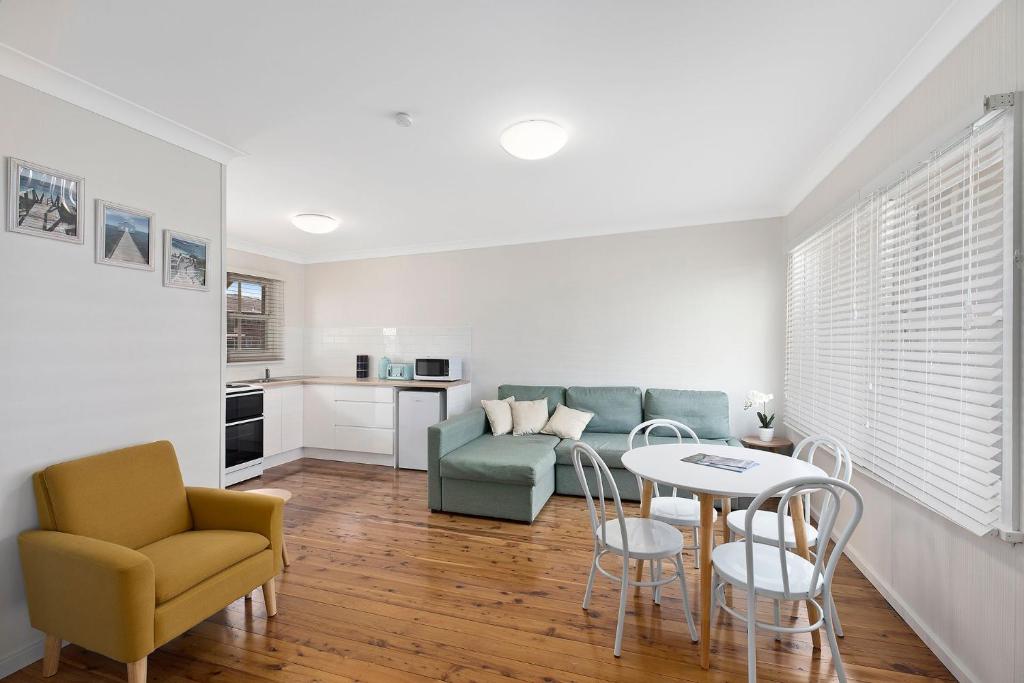 Kuchyň nebo kuchyňský kout v ubytování Carousel Apartment 5