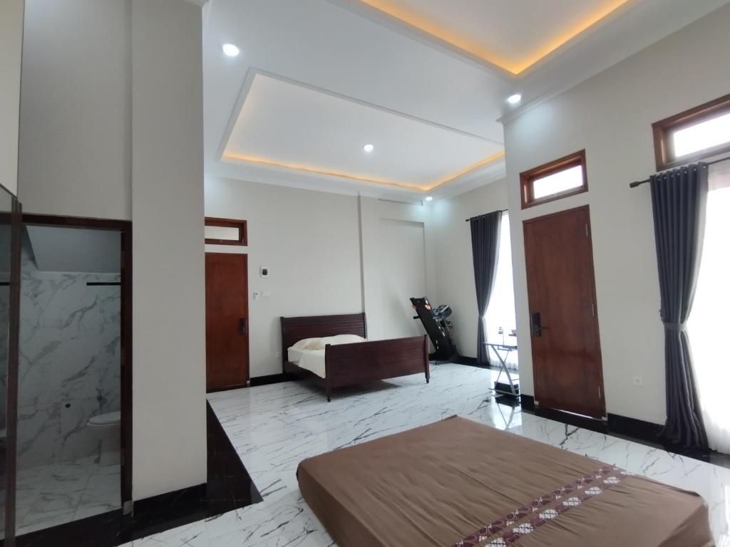 Saira Hotel dan Homestay Syariah - Delüks Aile Odası
