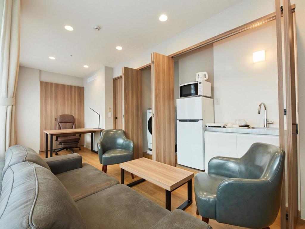 Kuchyň nebo kuchyňský kout v ubytování Rembrandt Hotel Atsugi