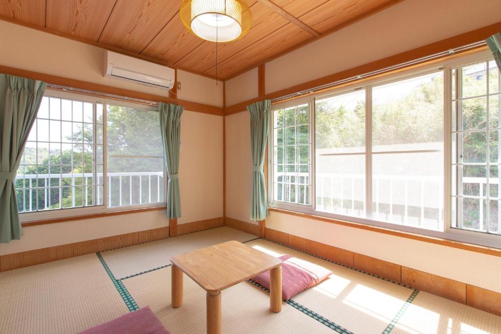 Fotografie z fotogalerie ubytování 森の風 v destinaci Higashiizu