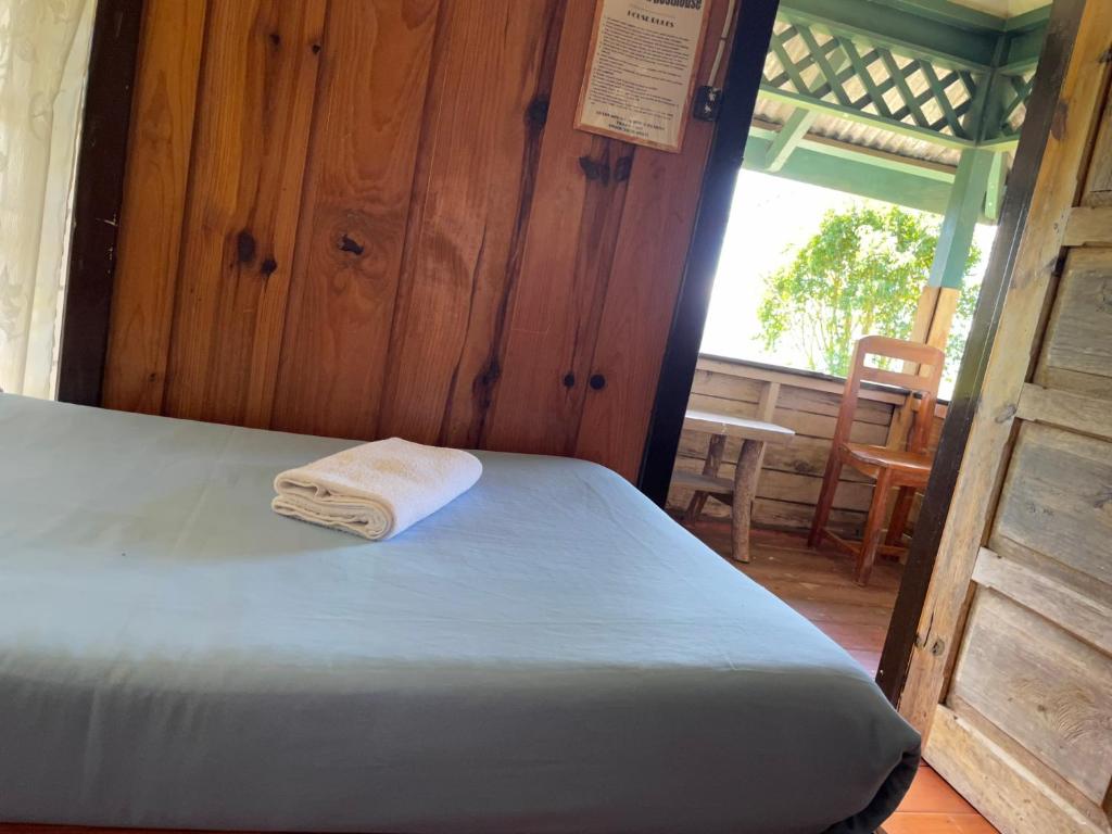 Postel nebo postele na pokoji v ubytování Saint Joseph Inn