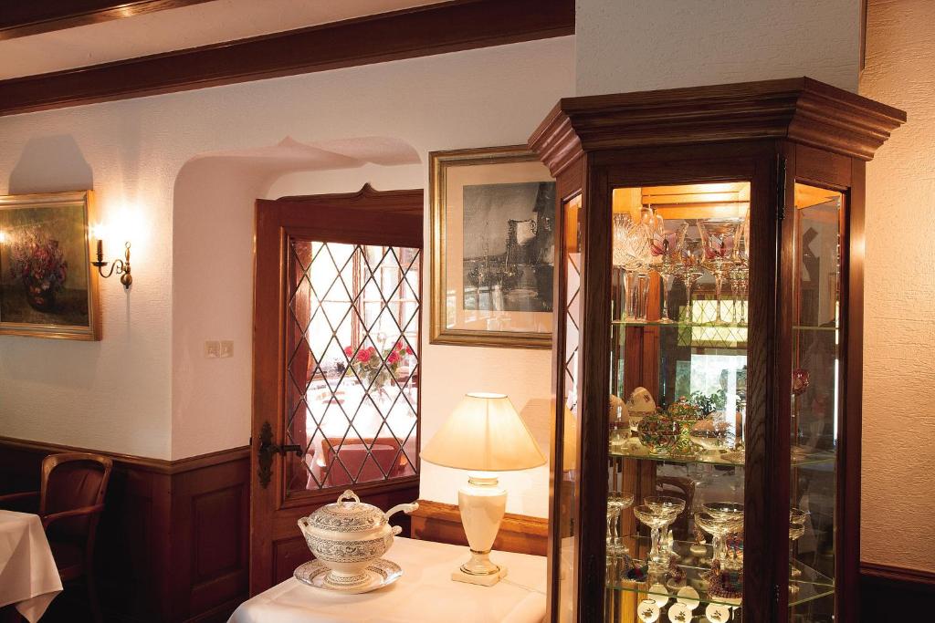 Fotografie z fotogalerie ubytování Hotel Kinnen v destinaci Berdorf