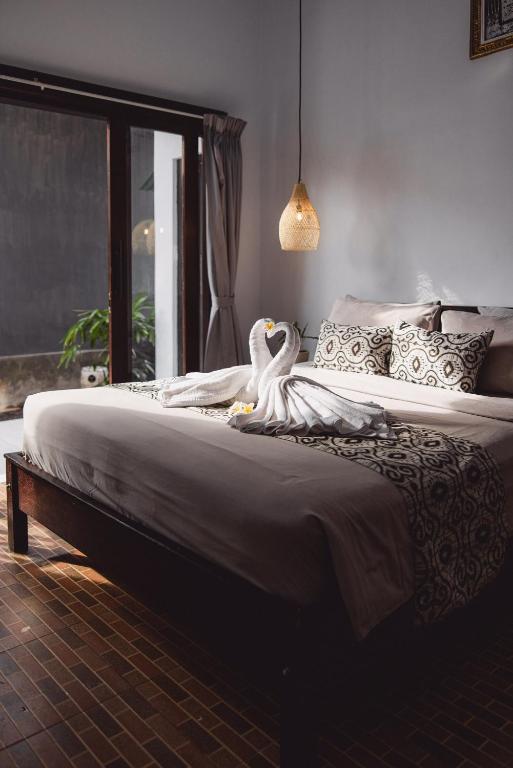 kubu pande canggu - 4