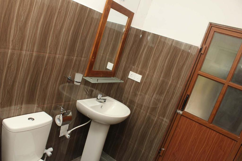 Green Hut Nature Resort - 16