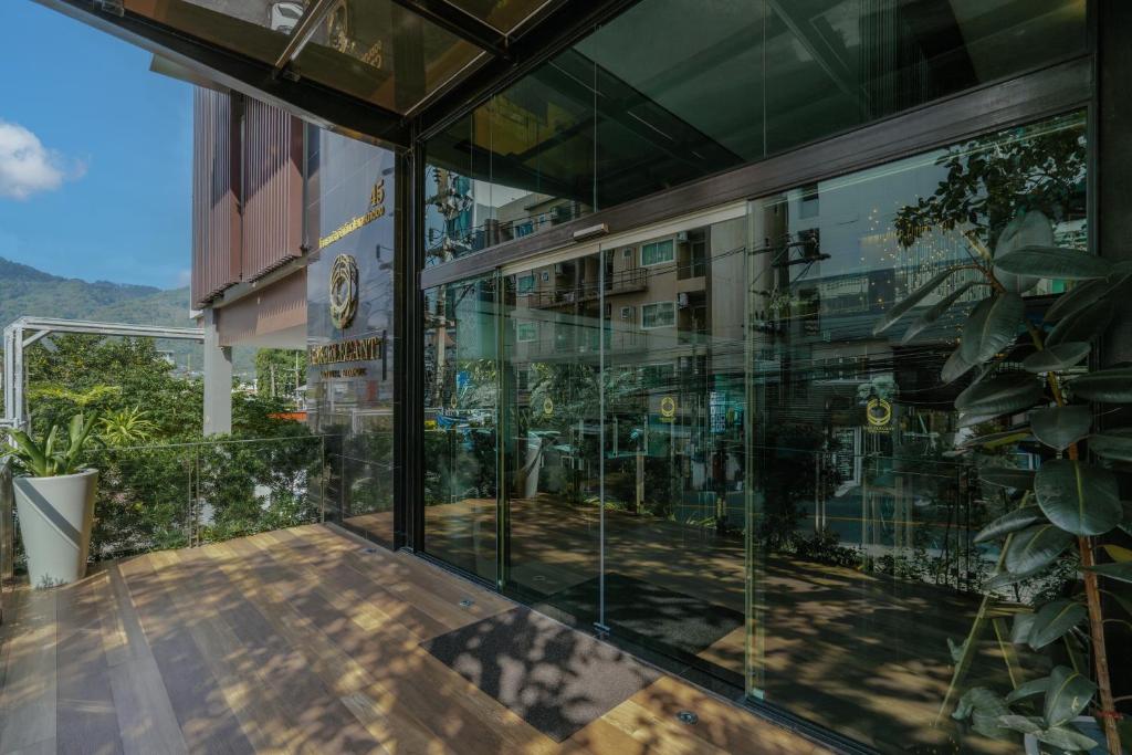 Rak Elegant Hotel Patong - Resim 35