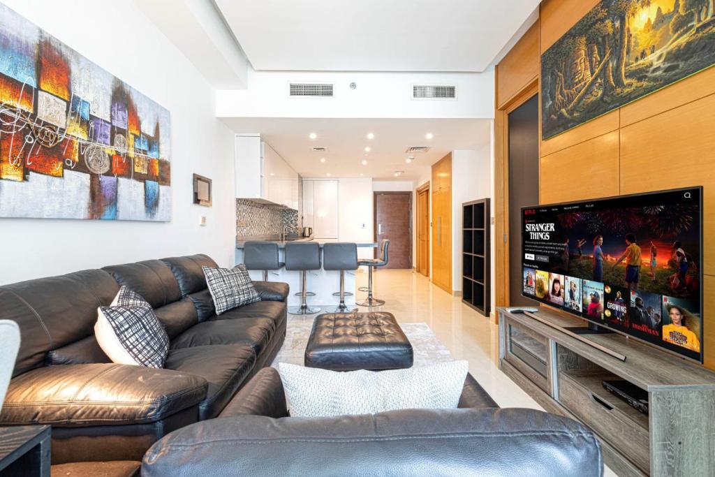 HomesGetaway-1BR Ubora Tower, Business Bay