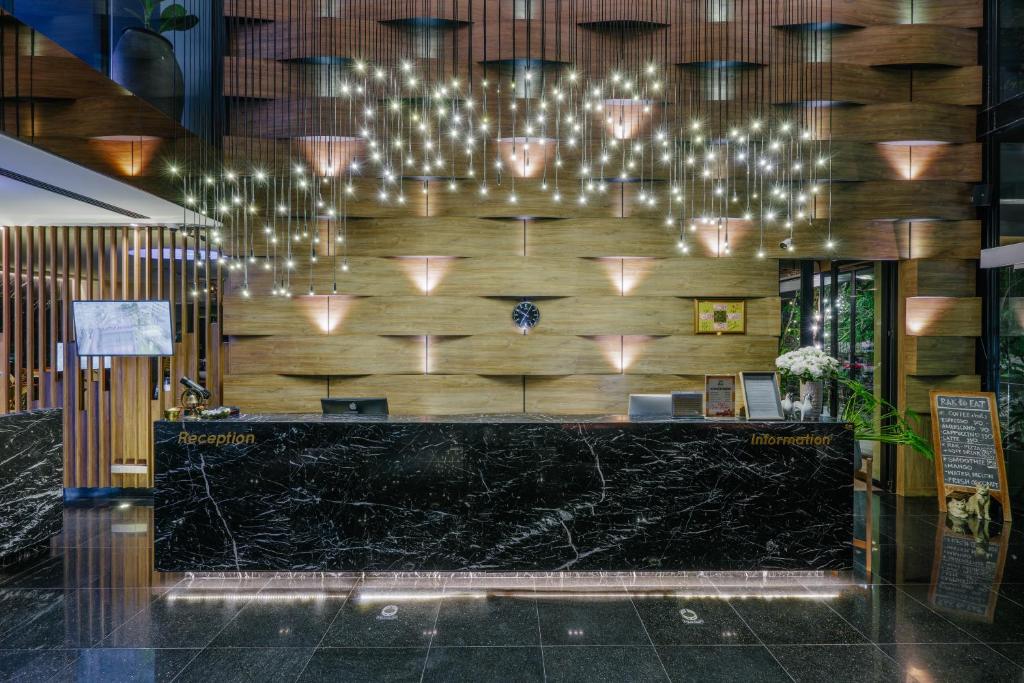 Rak Elegant Hotel Patong - Resim 22