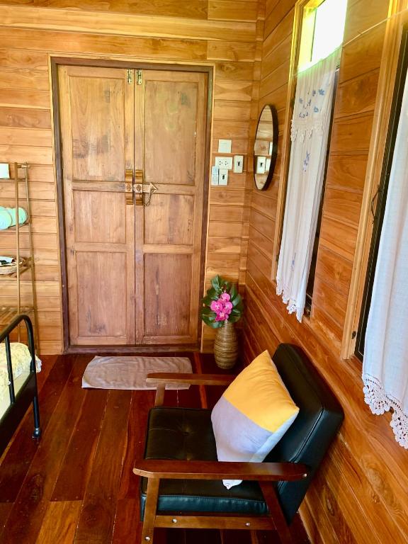 Fotografie z fotogalerie ubytování Rang Robin Farmstay for 4 with pool v destinaci Ban Wang Muang