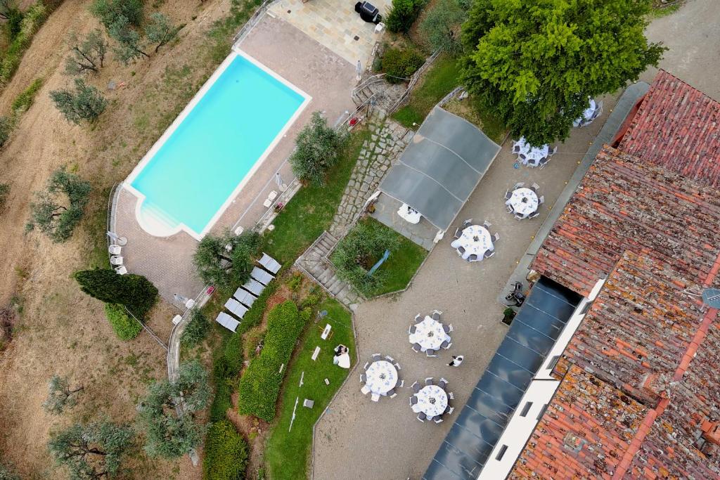 Bazén v ubytování Agriturismo Cafaggio Primo nebo v jeho okolí