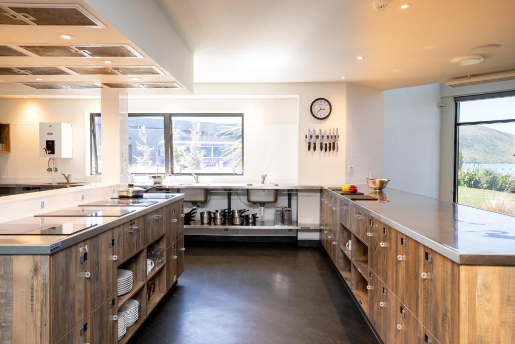 Haka House Lake Tekapo - Resim 24