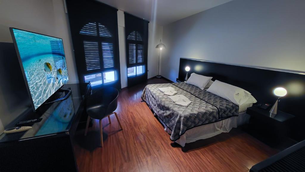 THE HOTEL - Drievoudige Kamer