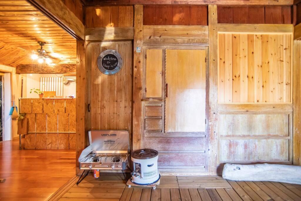 Fotografie z fotogalerie ubytování 【Camp House by port Side】 貸切1組の古民家/離島、美ら海への拠点 v destinaci Motobu