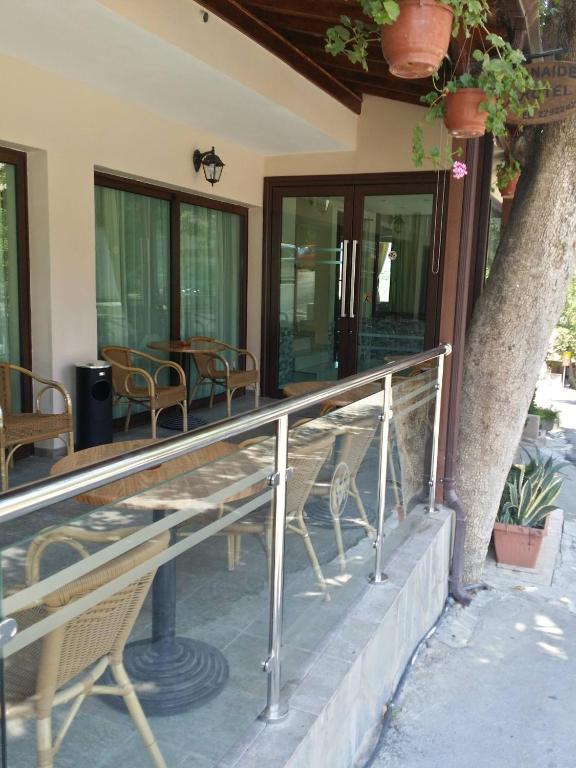 Balkón nebo terasa v ubytování Minaides Hotel