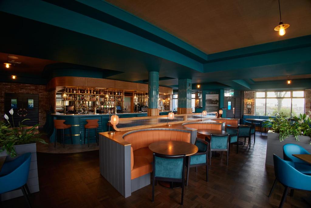 Restaurace v ubytování Waterford Marina Hotel