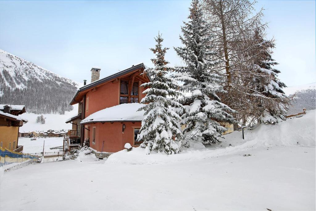 Obiekt Alba Villa Nordica zimą