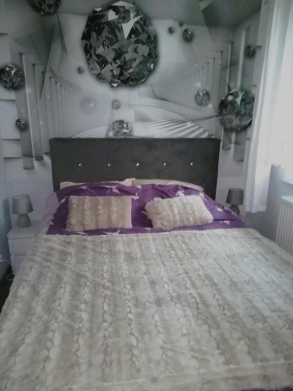 Postel nebo postele na pokoji v ubytování Apartament Oaza Spokojna 24