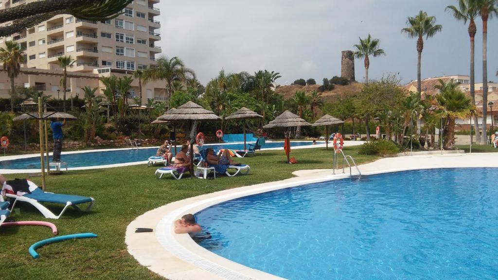 Gallery image of Apartamento El Coloso 4Q in Benalmádena