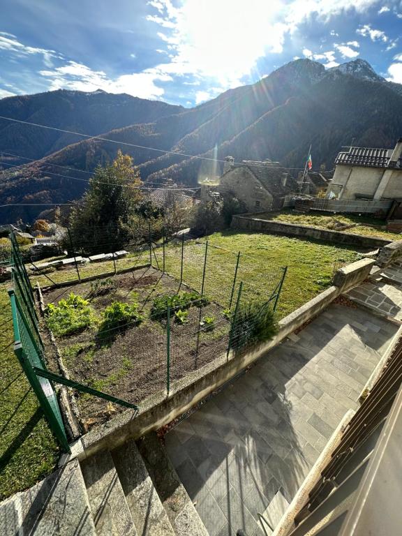 Nespecifikovaný výhled na hory nebo výhled na hory při pohledu z apartmánu