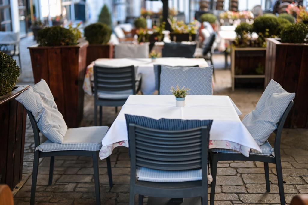 Garni Hotel Le Petit Piaf - Resim 20