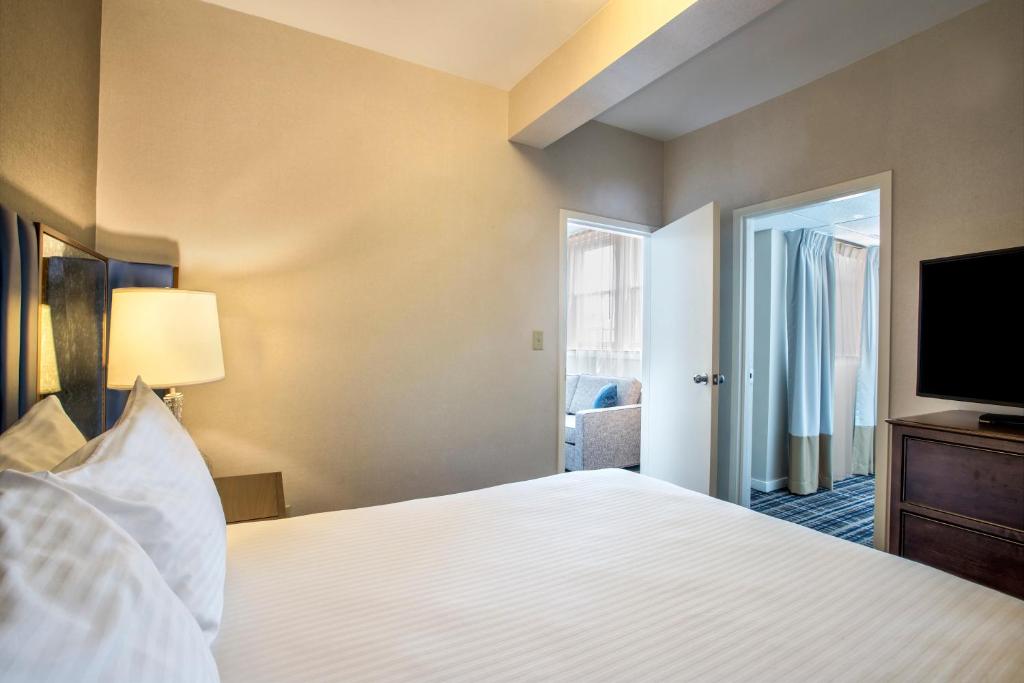 Postel nebo postele na pokoji v ubytování Hotel Gettysburg
