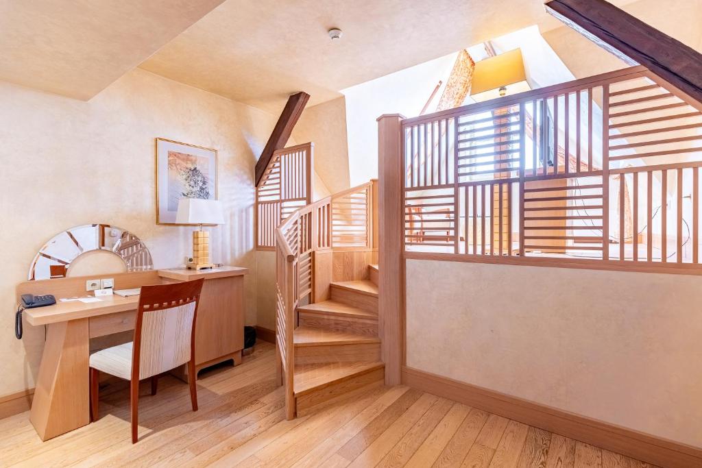 Istumisnurk majutusasutuses Grandhotel Zvon