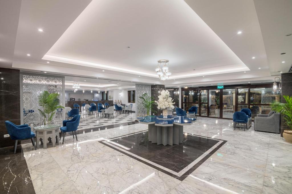 A seating area at Sultan Gardens Resort Sharm El Sheikh - Ultra All Inclusive