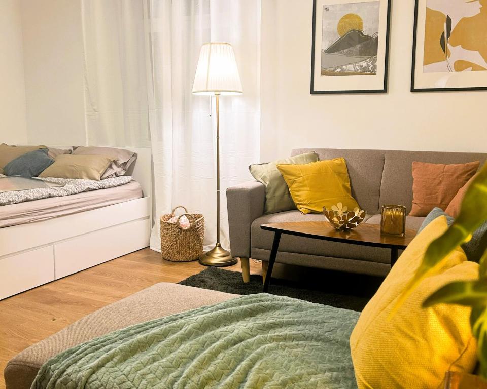 Istumisnurk majutusasutuses Cozy 1-bedroom apartment in the city centre