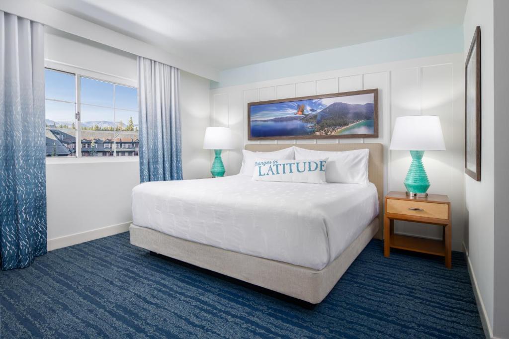 Margaritaville Resort Lake Tahoe - Suite De Lit Oneking, View Mountain, Douche Rouleau, Accès En Auditif, 51 Ans.Ft.