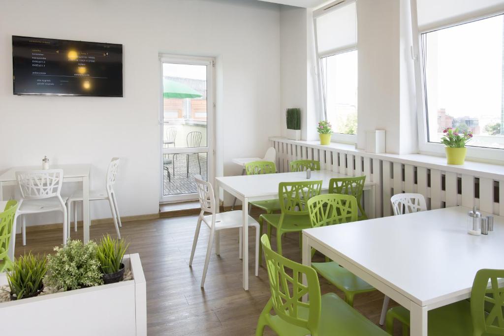 Hotel Traffic Poznan Stare Miasto - Resim 26