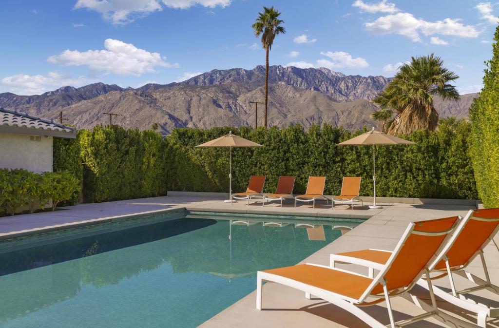 2 Pools So Cool, Palm Springs Precios actualizados 2023