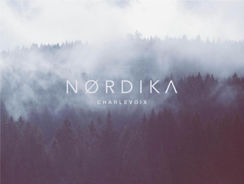 Příroda nedaleko luxury tent